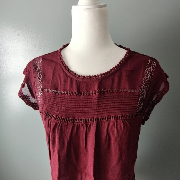 Daniel Rainn Burgandy Blouse with Crochet Detail - Picture 2 of 4